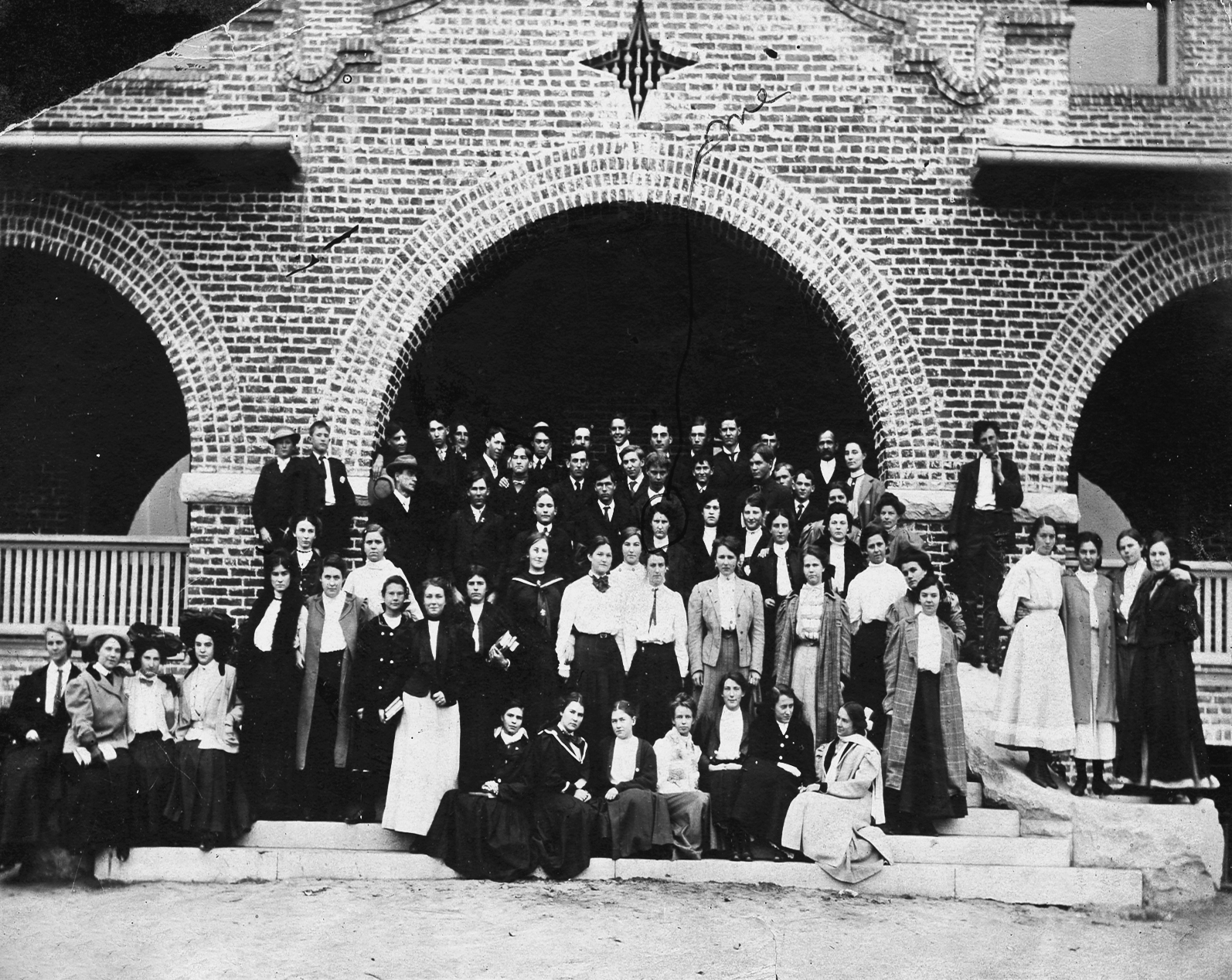 1915 Madera Union High School graduation