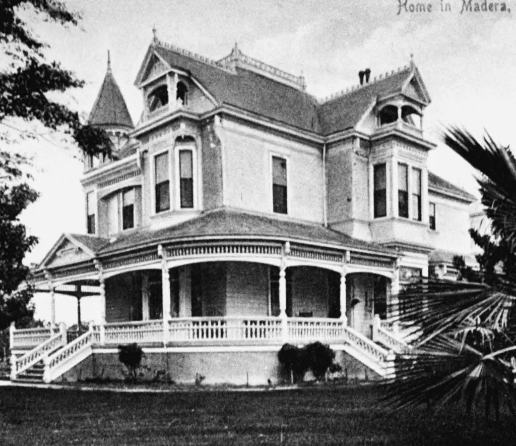 Home of Return Roberts, Madera’s lumber magnate, on North C Street